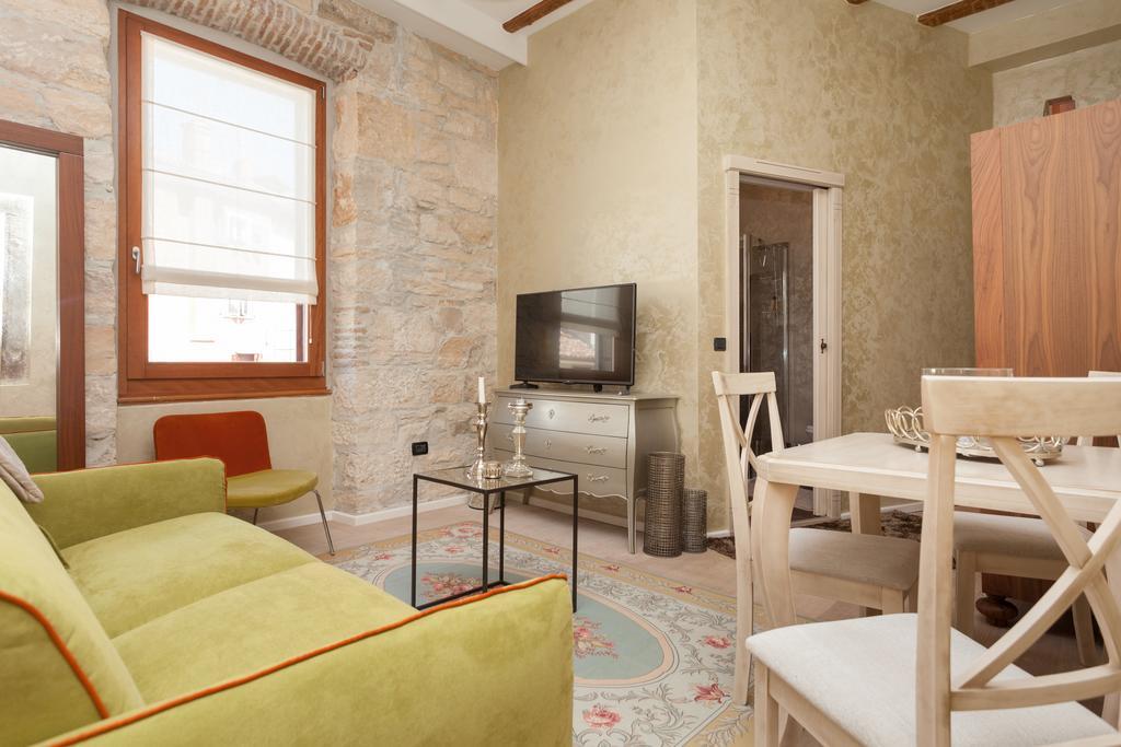 Apartment Lux Rovinj Exterior photo